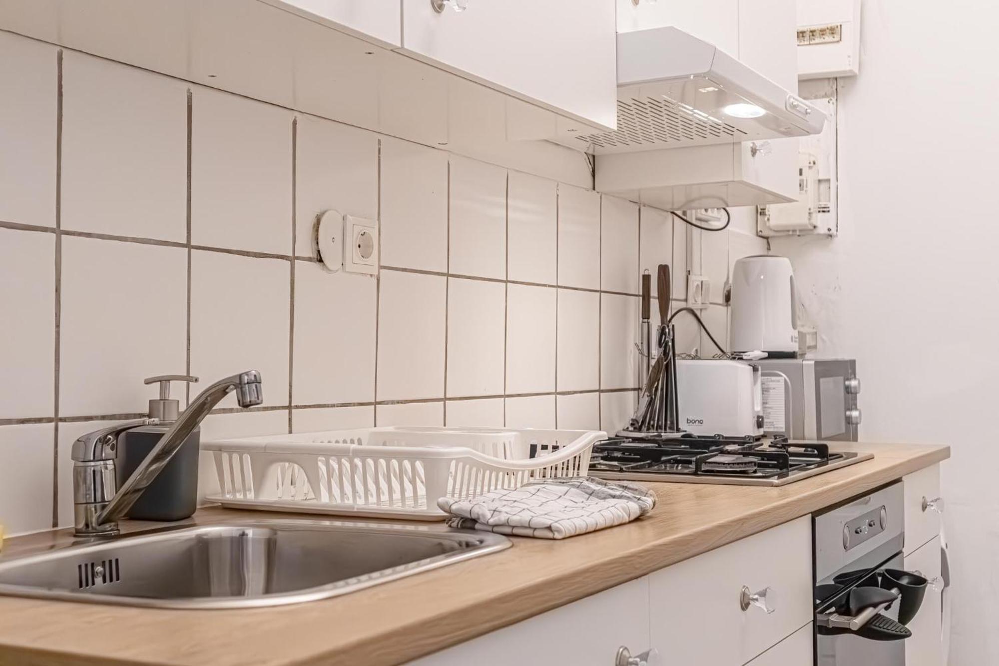 Apartamento Budget-Friendly 2Br Apt With Great Location Viena Exterior foto